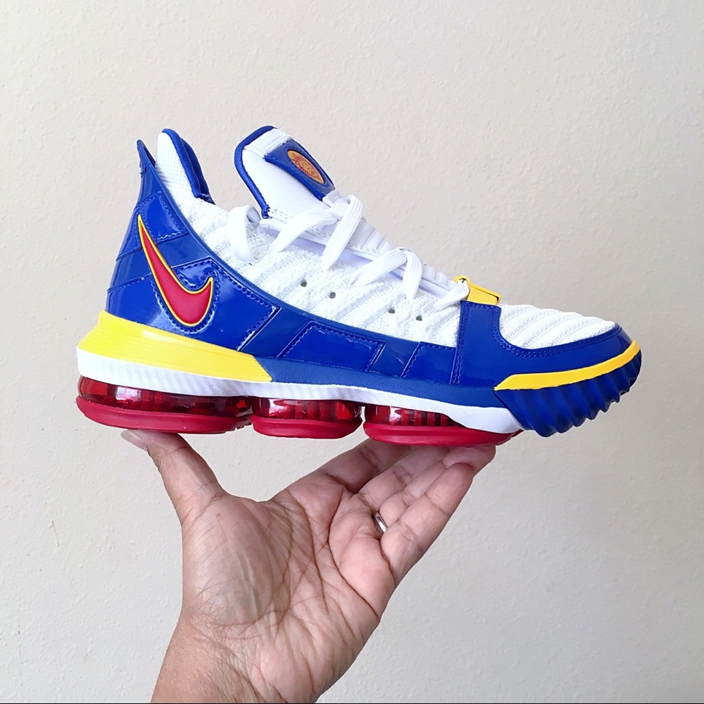 Nike LeBron 16 SuperBron